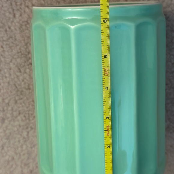 Jadeite Green Utensil Holder - New - Picture 6 of 6